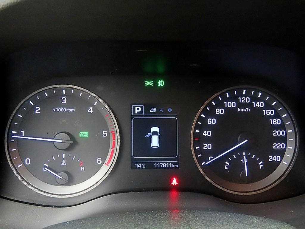 HYUNDAI Tucson - Vista 9