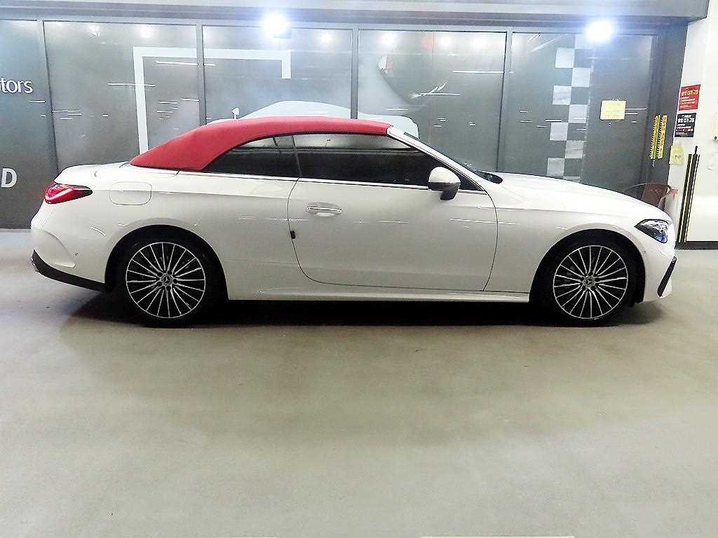 Mercedes Benz CLE Class - Vista 3