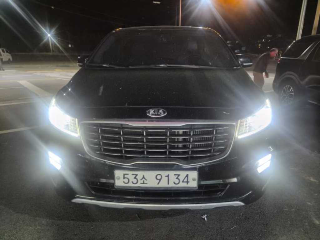 KIA Carnival 2019 - Importación desde Corea - HF Imports Iquique - Foto 1