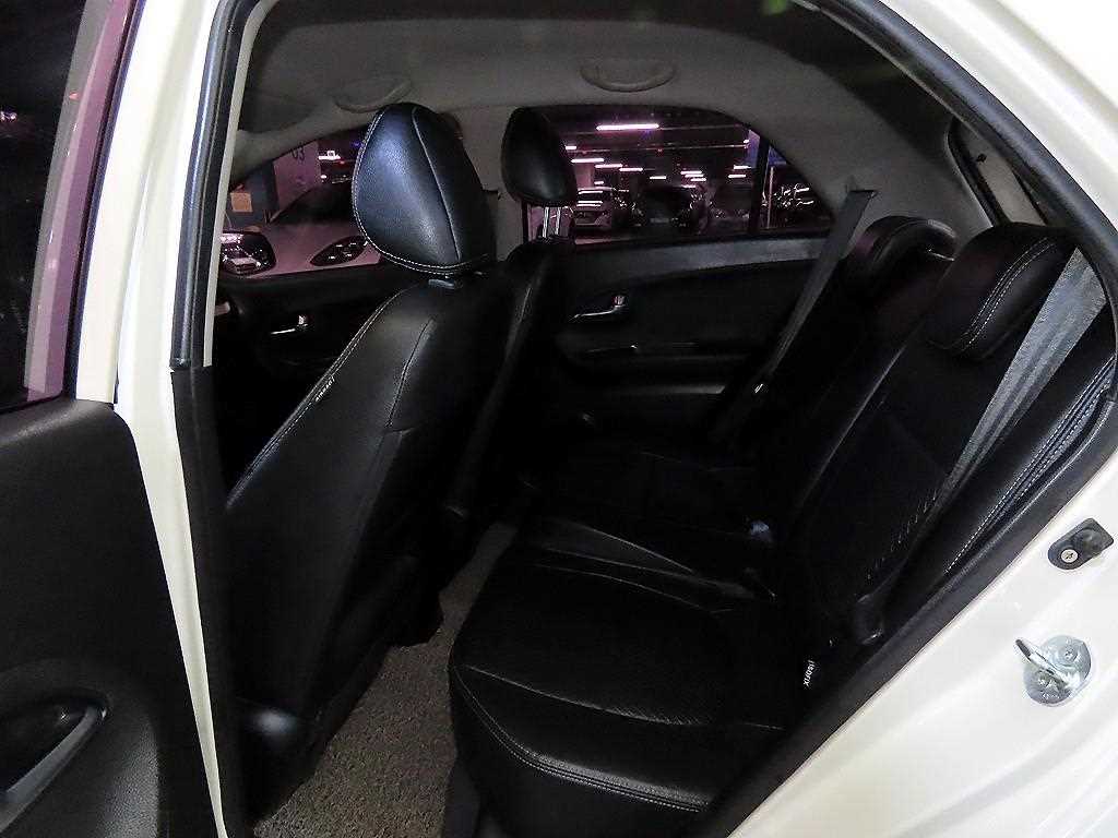 KIA Morning - Vista 7