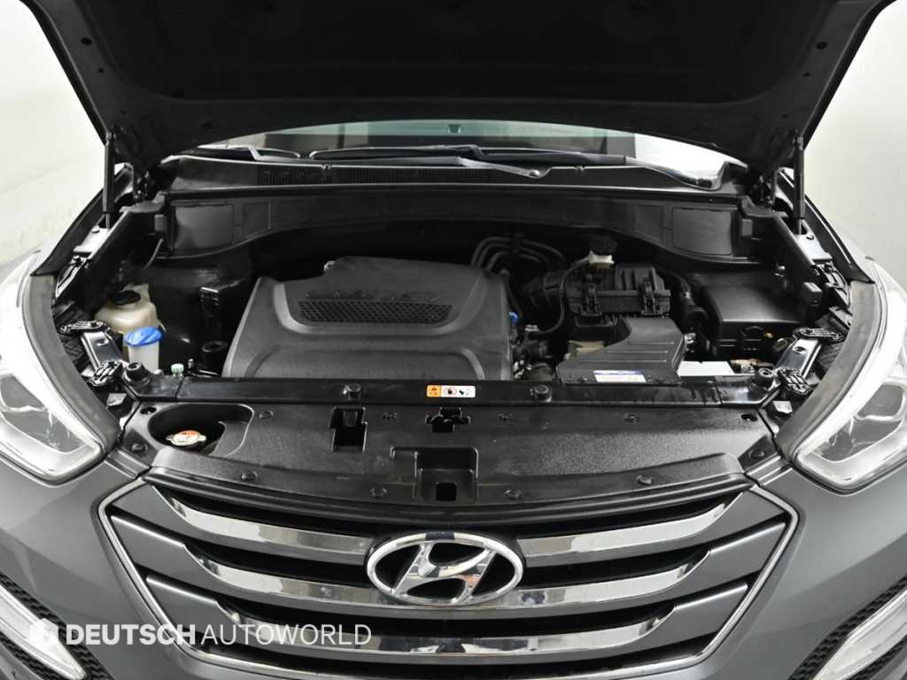 HYUNDAI Santa Fe - Vista 6