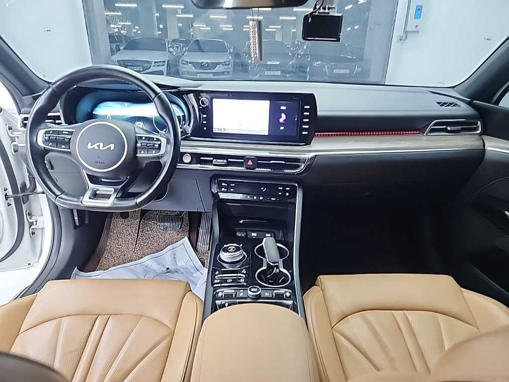 KIA K5 - Vista 7