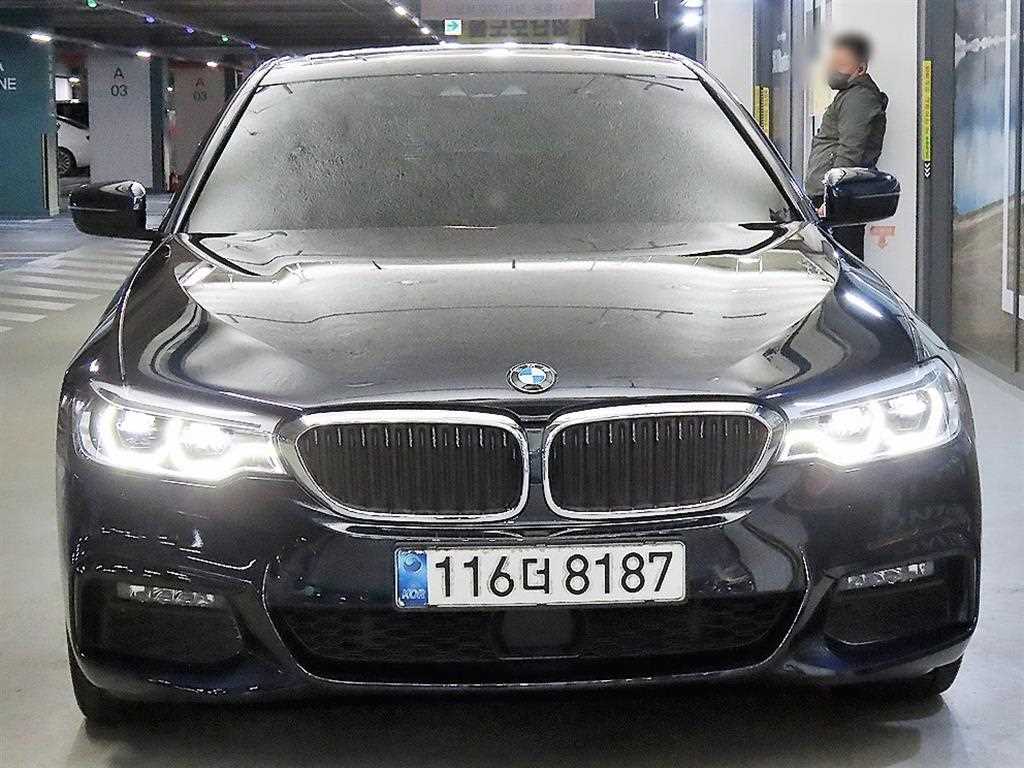 BMW 5 Series - Vista 2