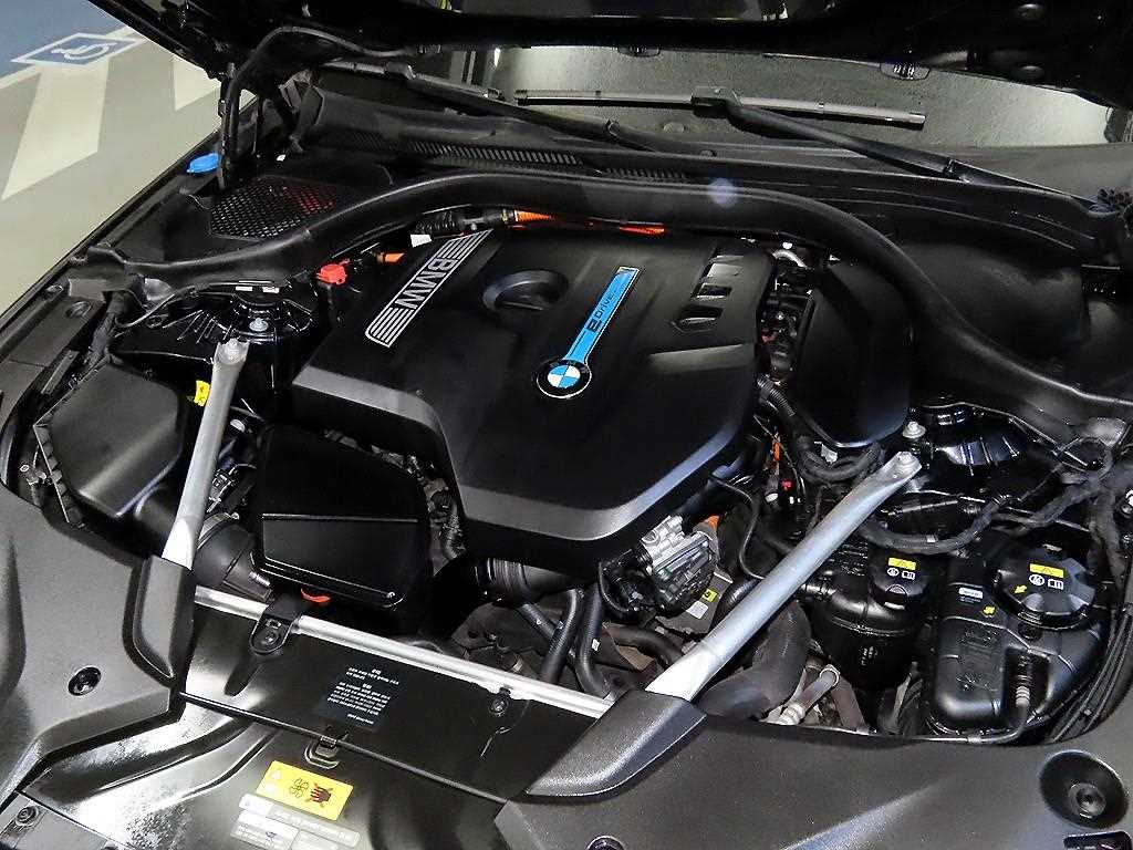 BMW 5 Series 2020 Negro - Importación desde Corea - HF Imports Iquique - Foto 19