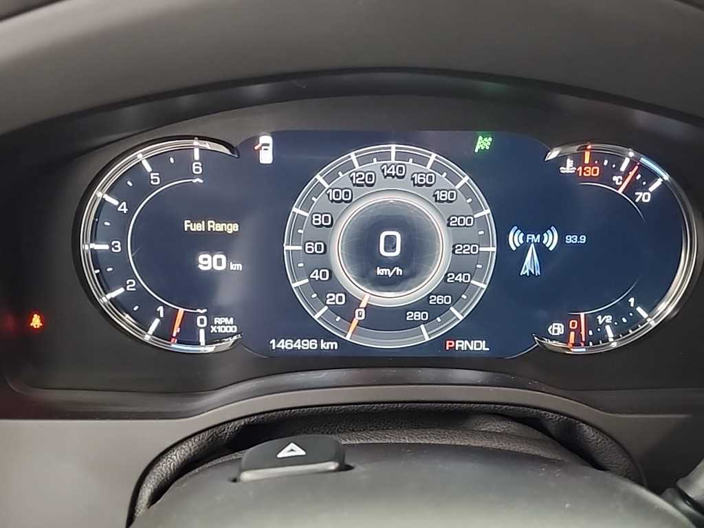 Cadillac Escalade - Vista 6