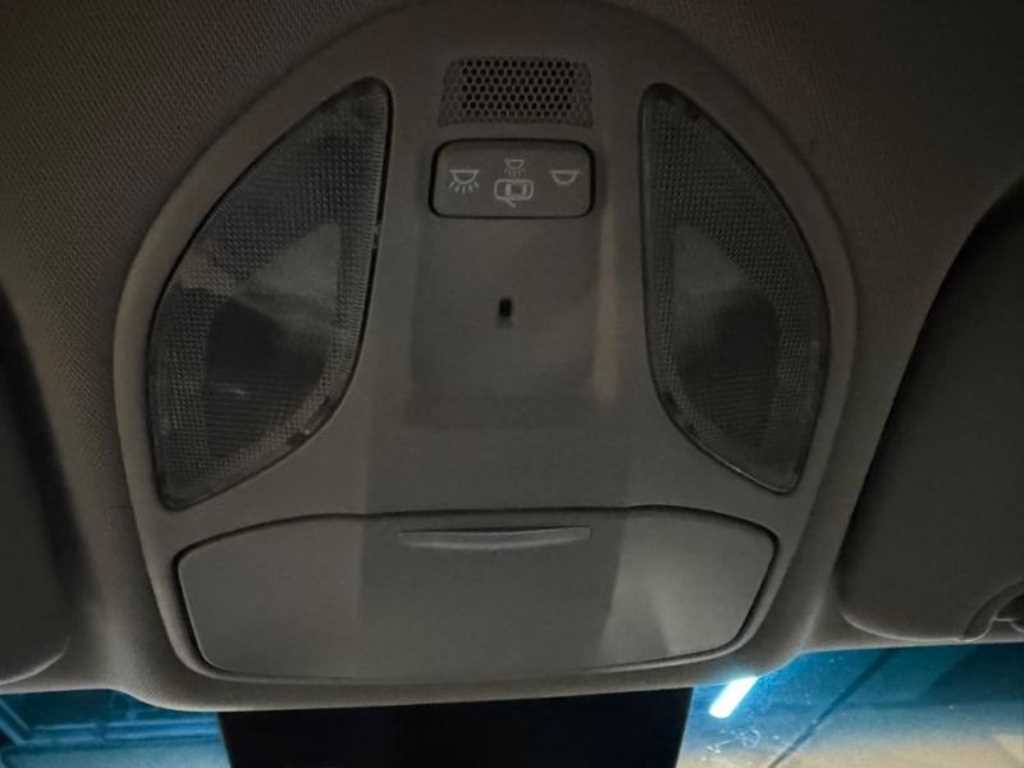 HYUNDAI Maxcruz - Vista 12