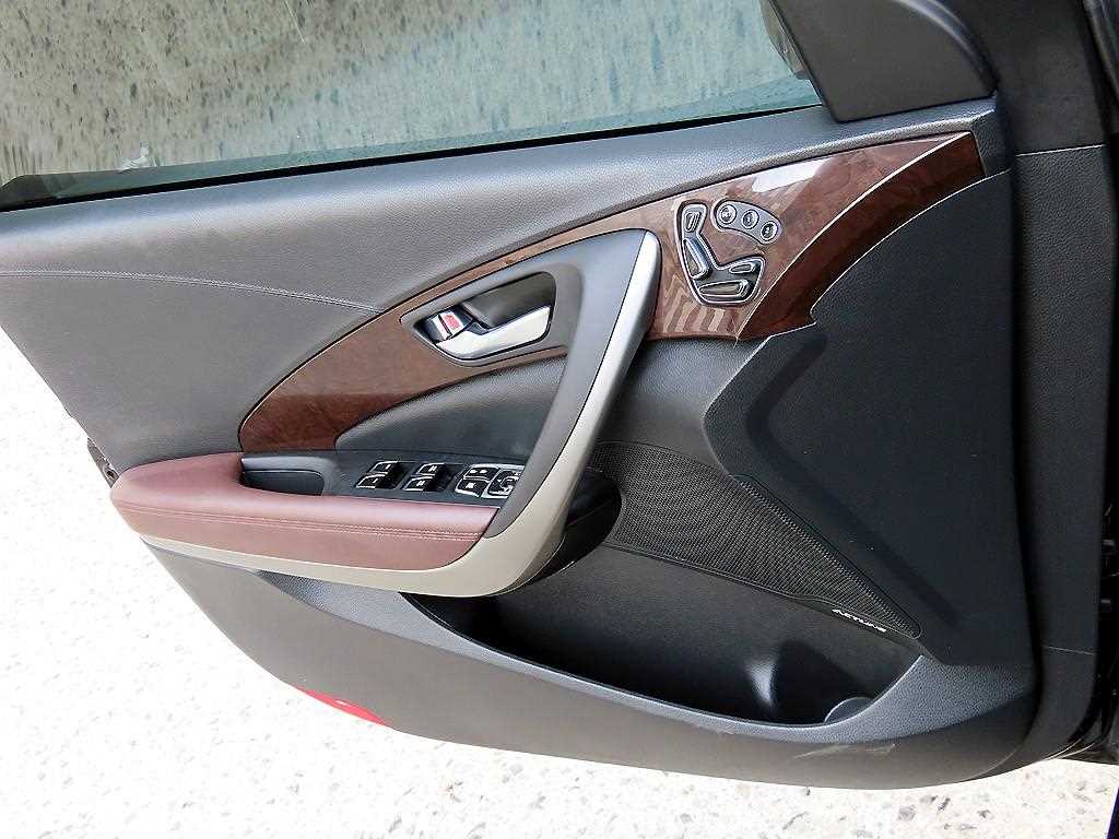 HYUNDAI Aslan - Vista 12