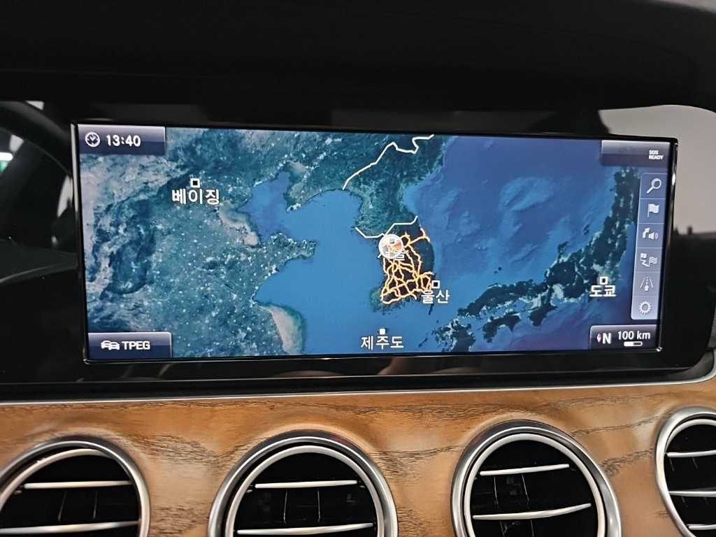 Mercedes Benz E class 2018 Negro - Importación desde Corea - HF Imports Iquique - Foto 15