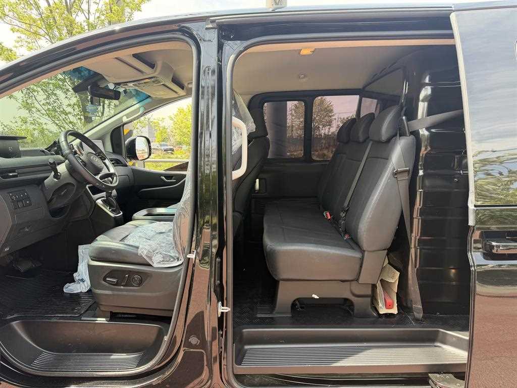 HYUNDAI Staria 2024 Negro - Importación desde Corea - HF Imports Iquique - Foto 13