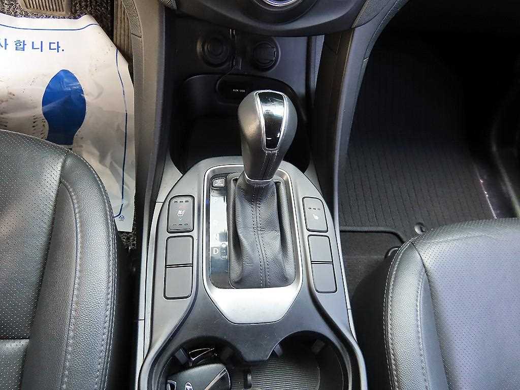 HYUNDAI Santa Fe - Vista 10