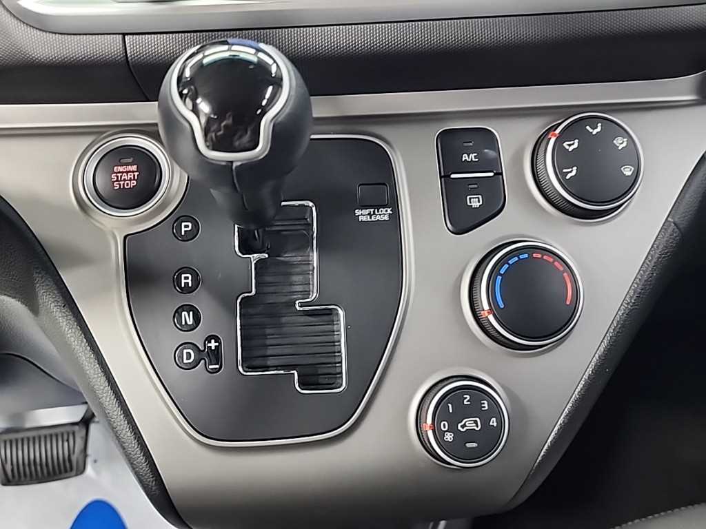 KIA Ray - Vista 8
