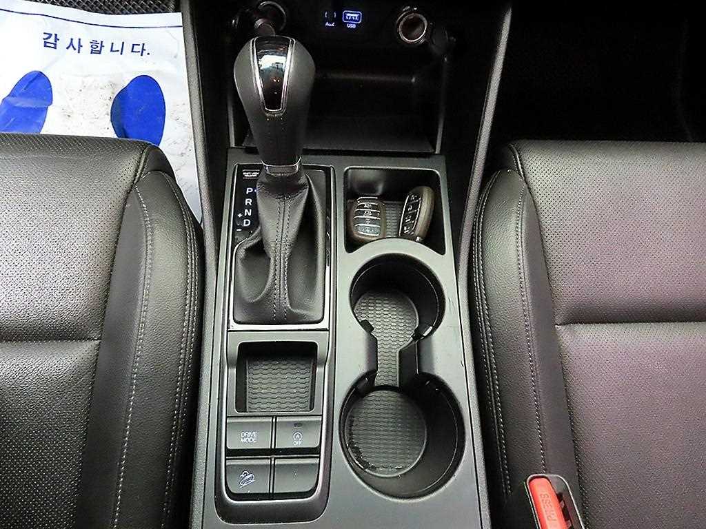 HYUNDAI Tucson - Vista 11