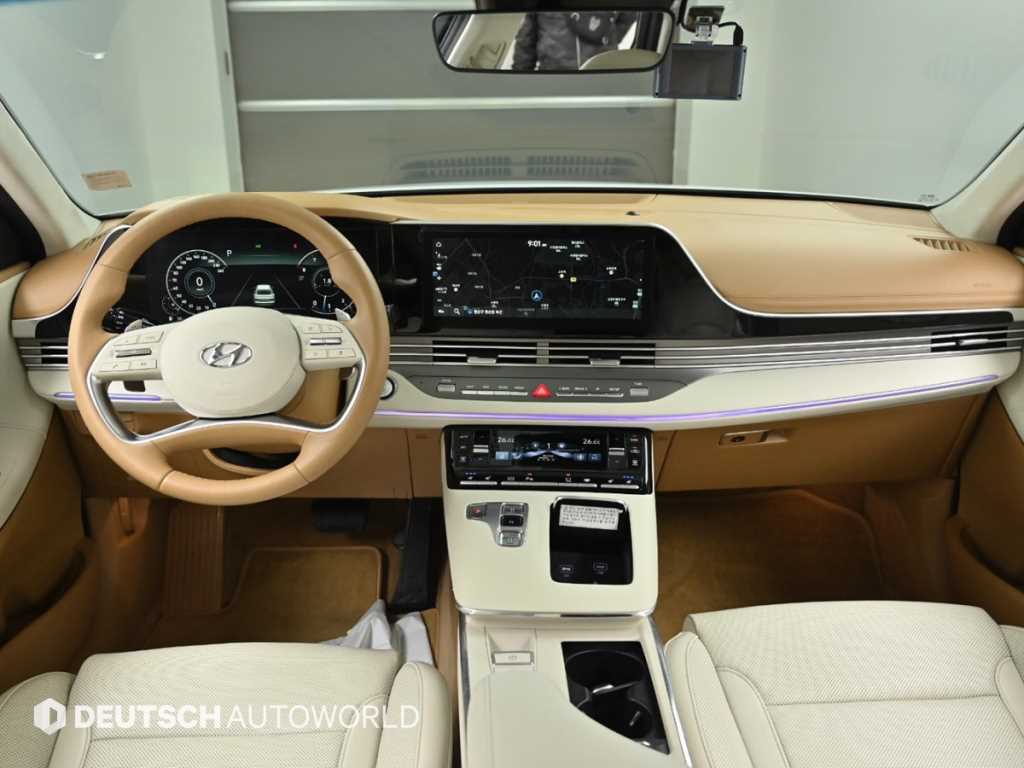 HYUNDAI Grandeur - Vista 7