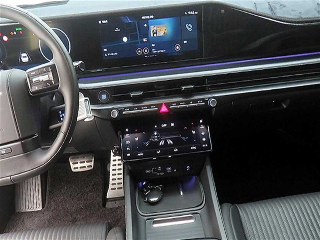 HYUNDAI Grandeur - Vista 11