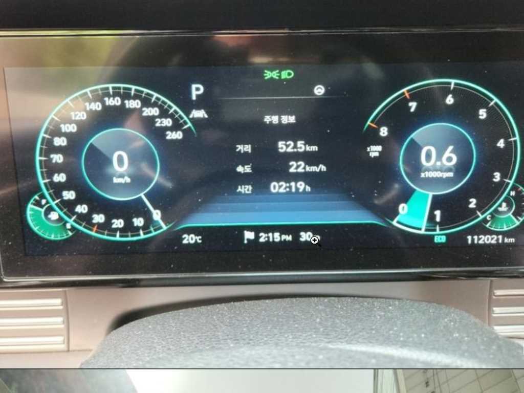 HYUNDAI Grandeur - Vista 10