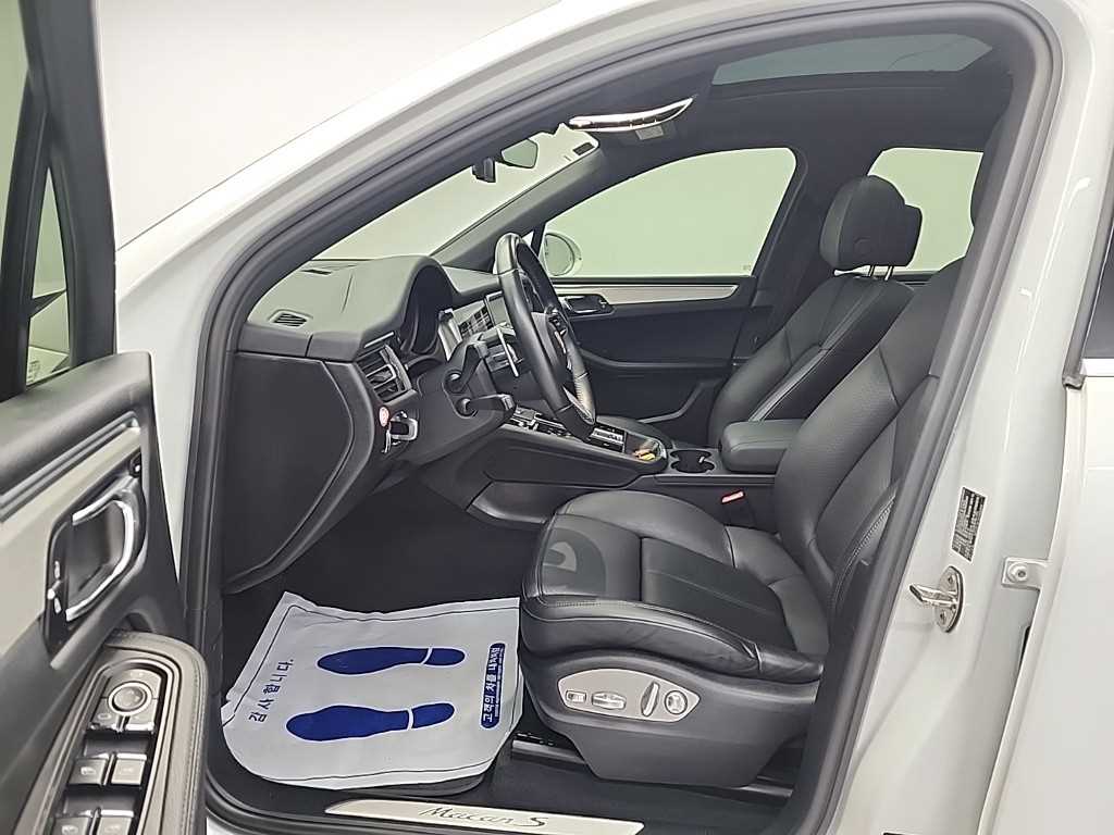Porsche Macan - Vista 9