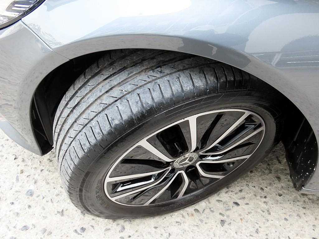 Mercedes Benz C Class 2019 Gris - Importación desde Corea - HF Imports Iquique - Foto 19