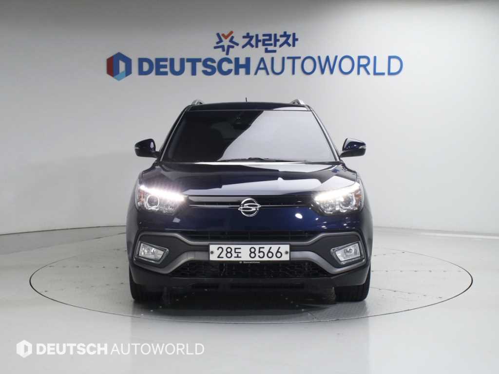 Ssangyong Tivoli - Vista 3