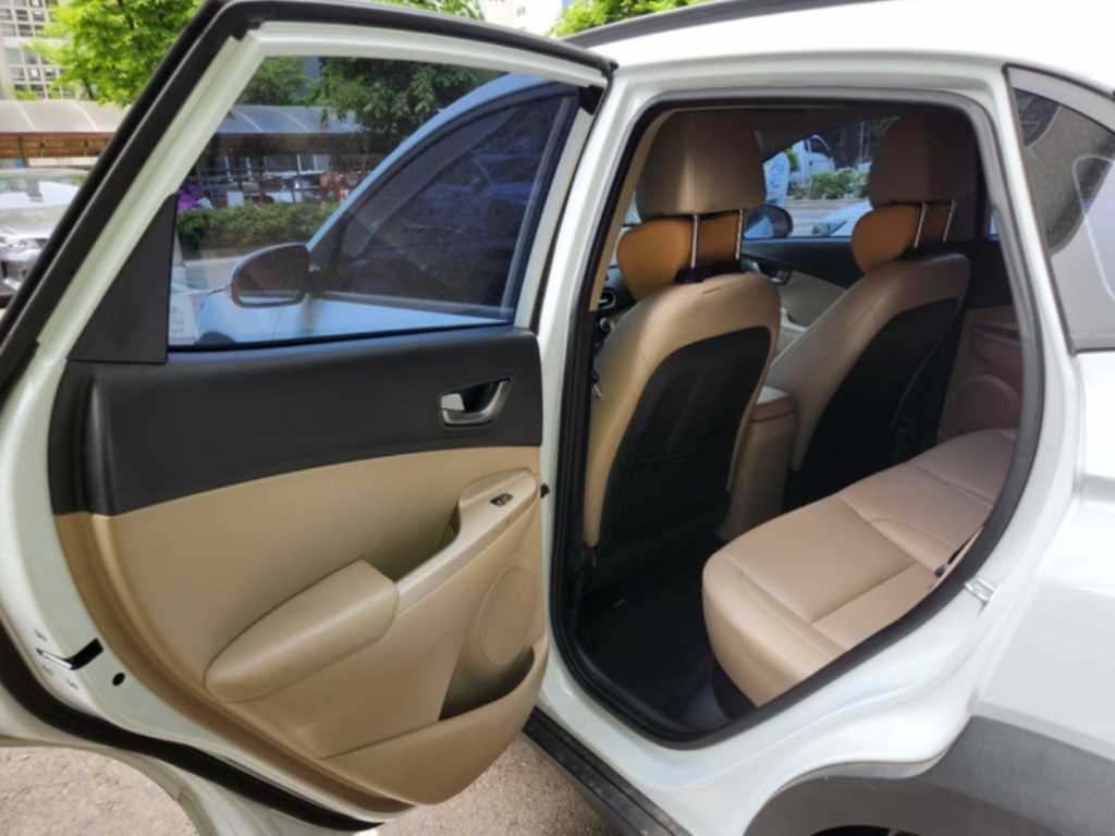 HYUNDAI Kona 2018 Blanco - Importación desde Corea - HF Imports Iquique - Foto 15
