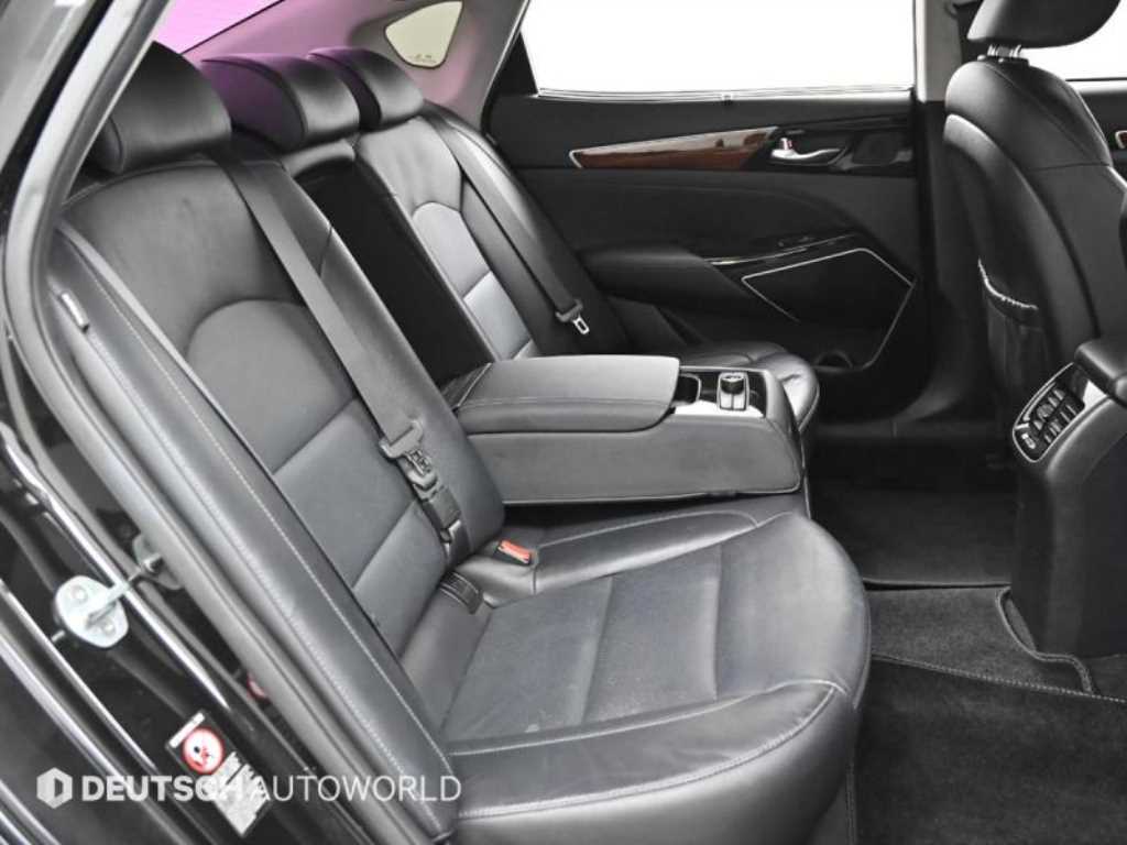 KIA K7 - Vista 12