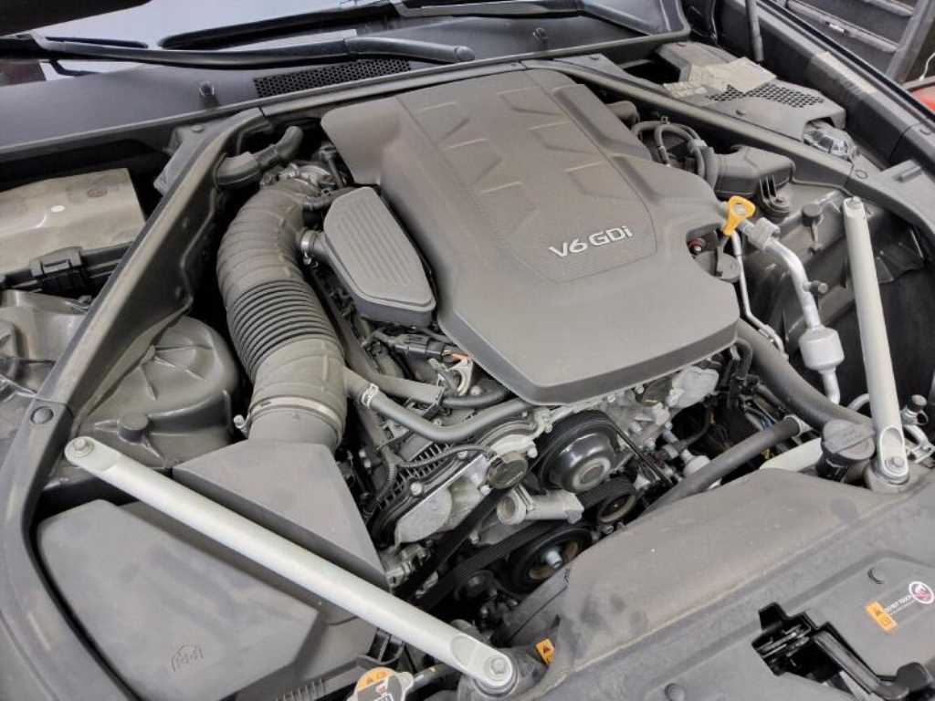 KIA K9 - Vista 6