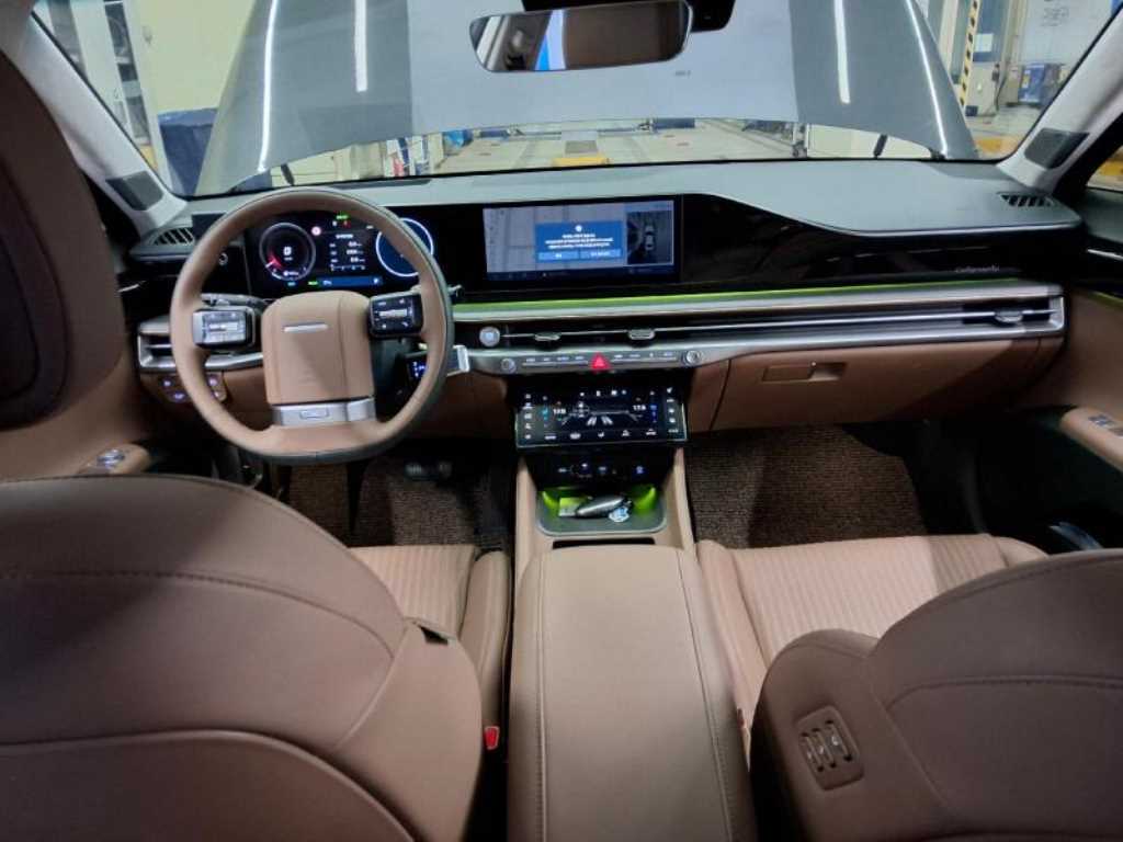 HYUNDAI Grandeur - Vista 7
