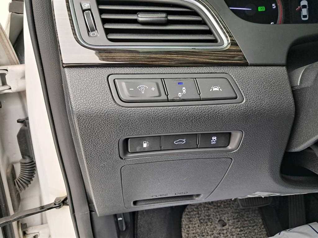 HYUNDAI Sonata 2017 Blanco - Importación desde Corea - HF Imports Iquique - Foto 13