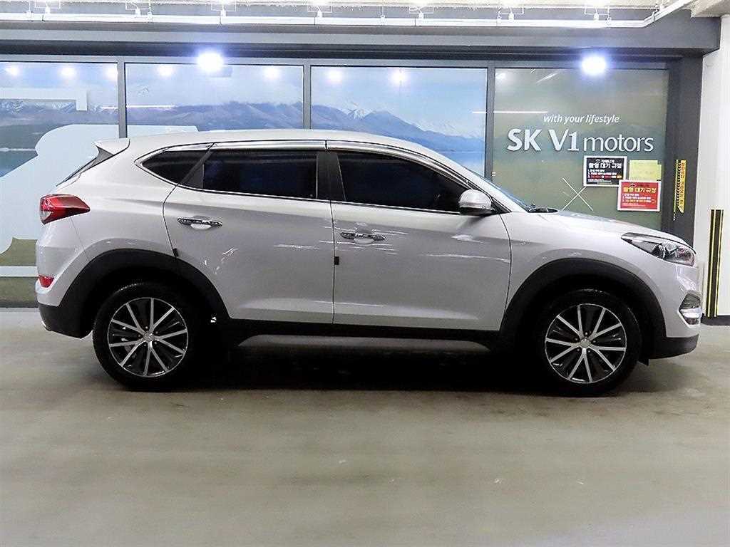 HYUNDAI Tucson - Vista 3