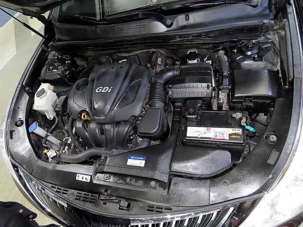 HYUNDAI Grandeur 2014 Negro - Importación desde Corea - HF Imports Iquique - Foto 18