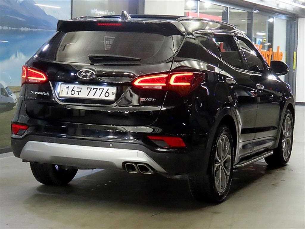 HYUNDAI Santa Fe - Vista 4