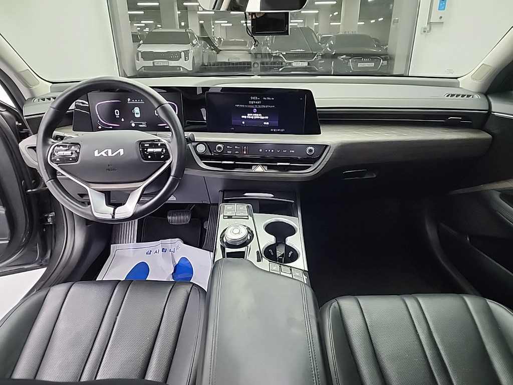 KIA K8 - Vista 7