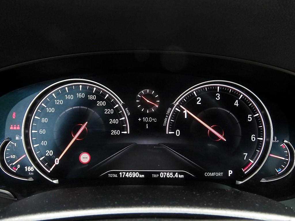 BMW 5 Series 2017 Gris - Importación desde Corea - HF Imports Iquique - Foto 13