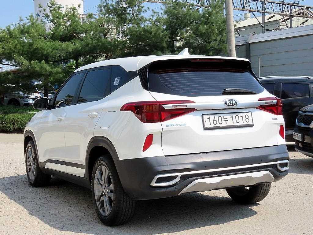 KIA Seltos - Vista 3