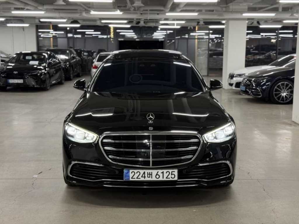 Mercedes Benz S Class - Vista 3