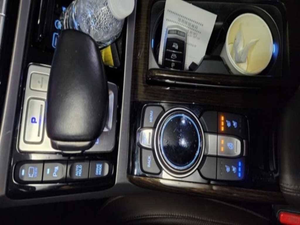Genesis EQ900 - Vista 8