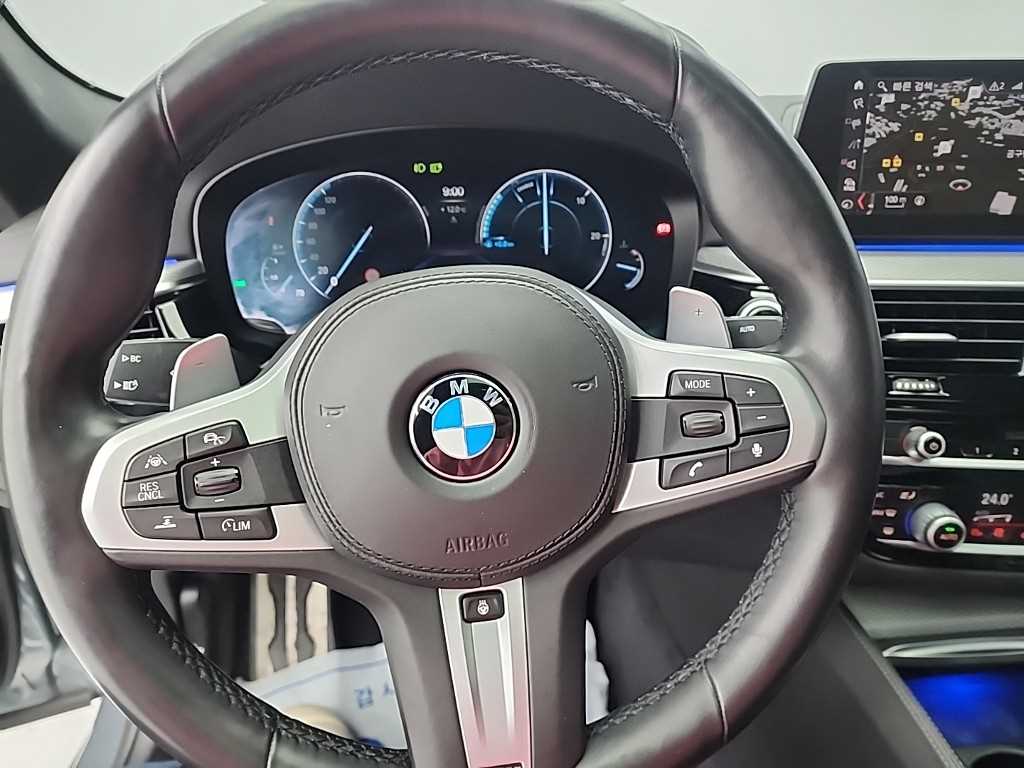 BMW 5 Series - Vista 9