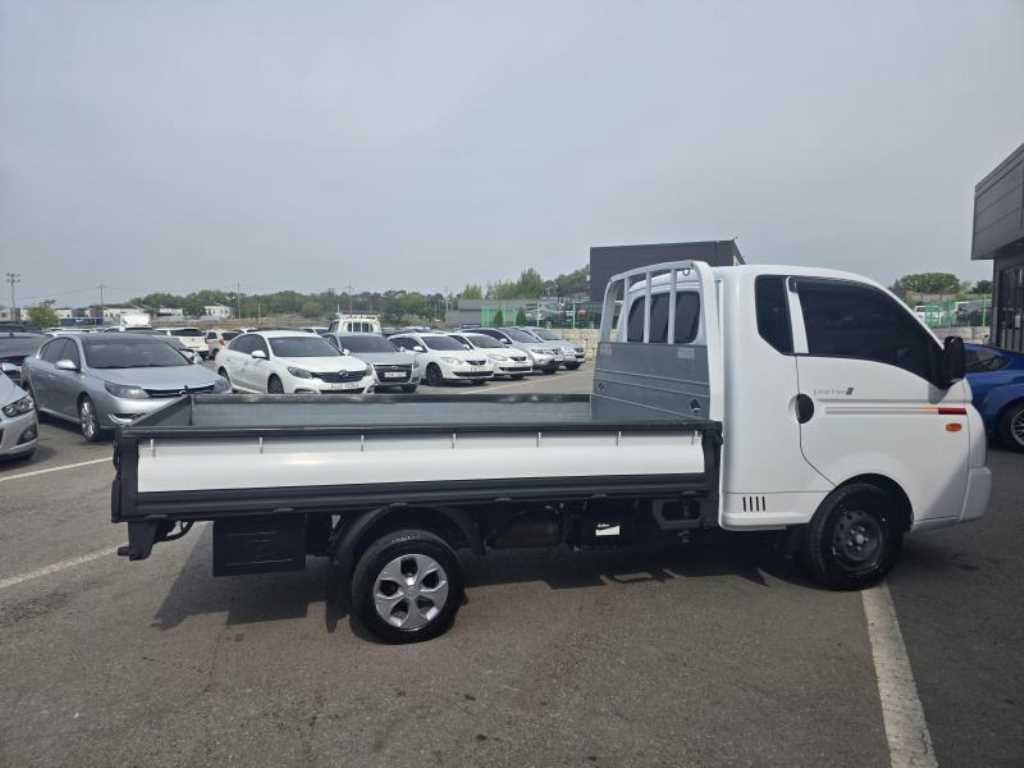 Small Truck Cargo (small) - Vista 4