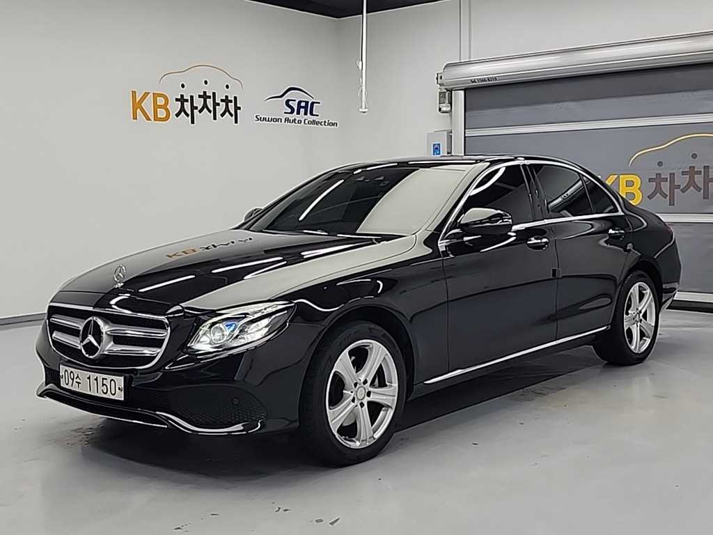 Mercedes Benz E class - Vista 2