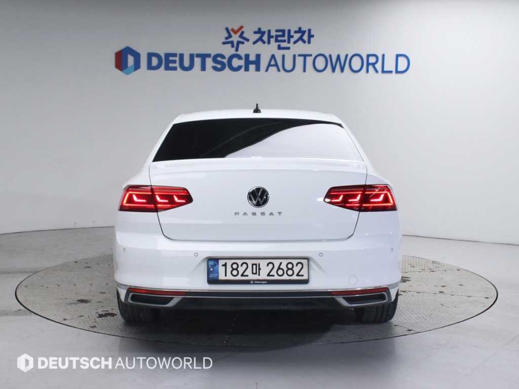 Volkswagen Passat - Vista 4
