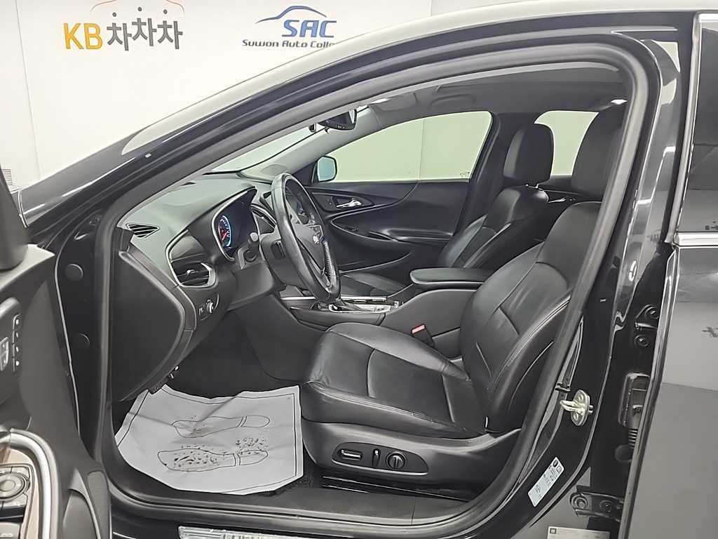 Chevrolet Malibu - Vista 11