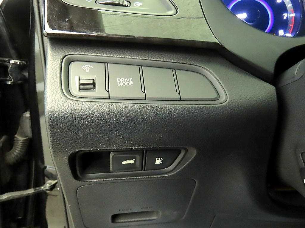 HYUNDAI Grandeur 2014 Negro - Importación desde Corea - HF Imports Iquique - Foto 14