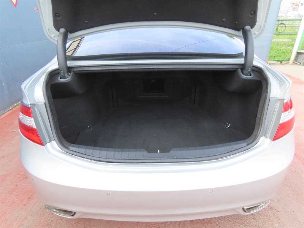 HYUNDAI Grandeur - Vista 5