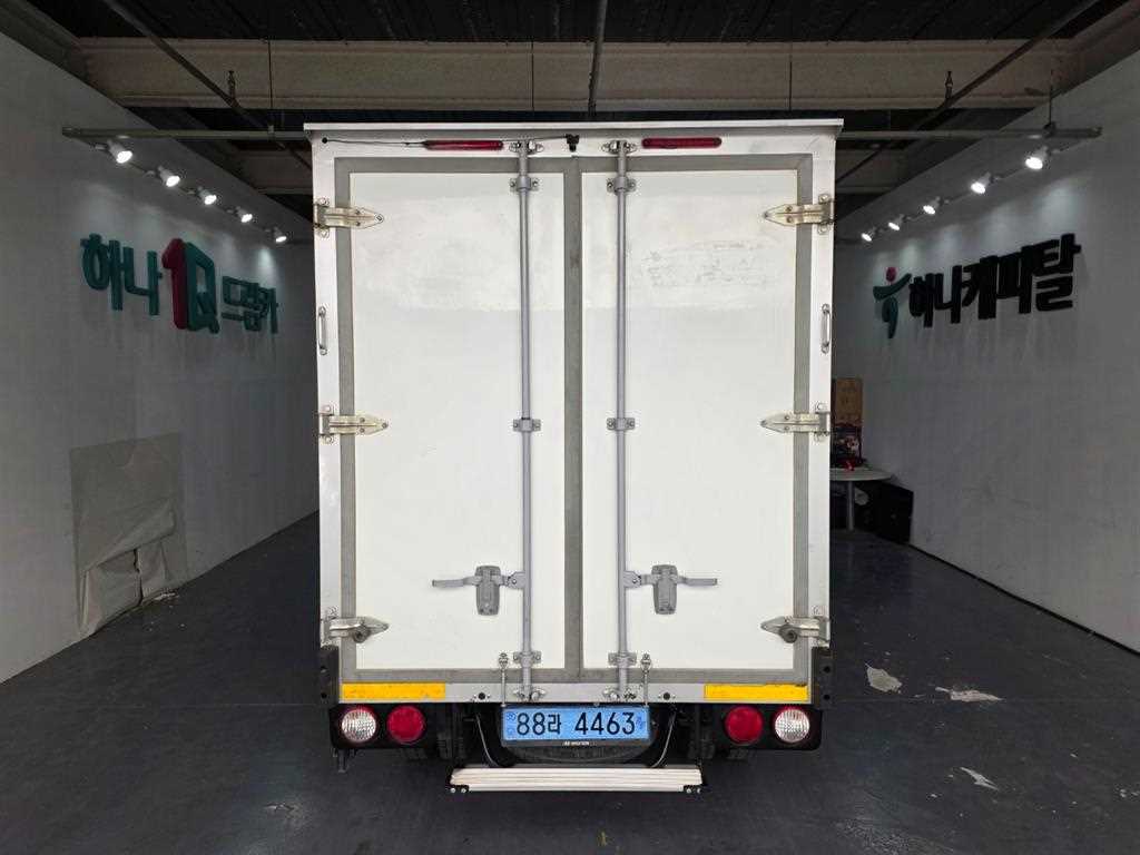 Small Truck Normal Box(High Deck) - Vista 3