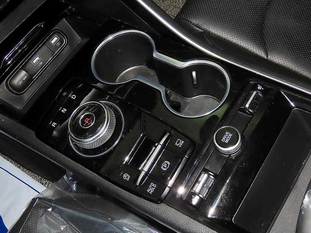 KIA K5 - Vista 12