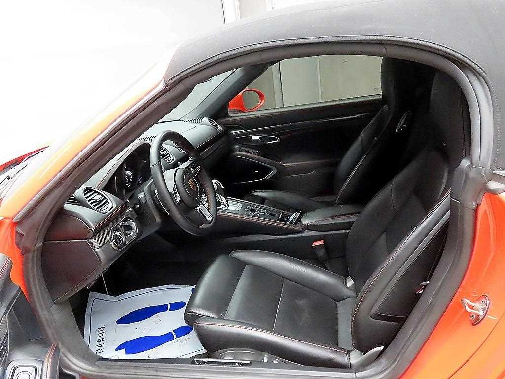 Porsche 718 - Vista 5