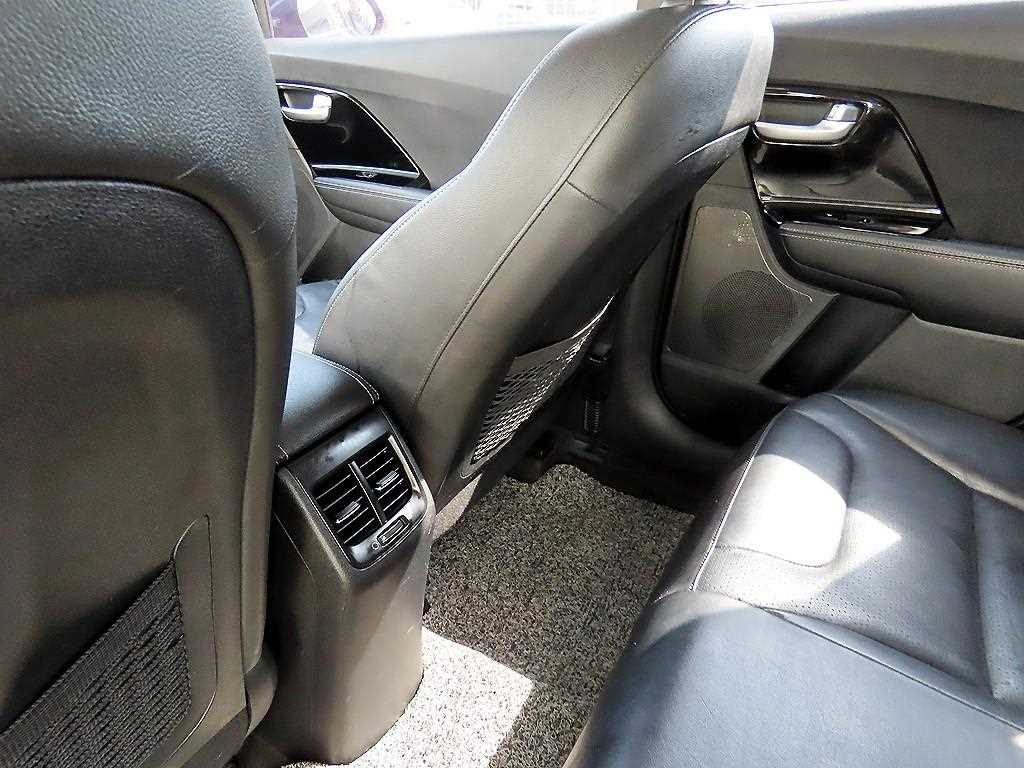KIA Niro 2018 Azul - Importación desde Corea - HF Imports Iquique - Foto 18