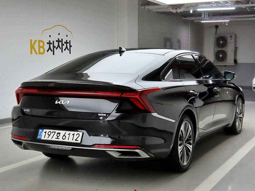 KIA K8 - Vista 4