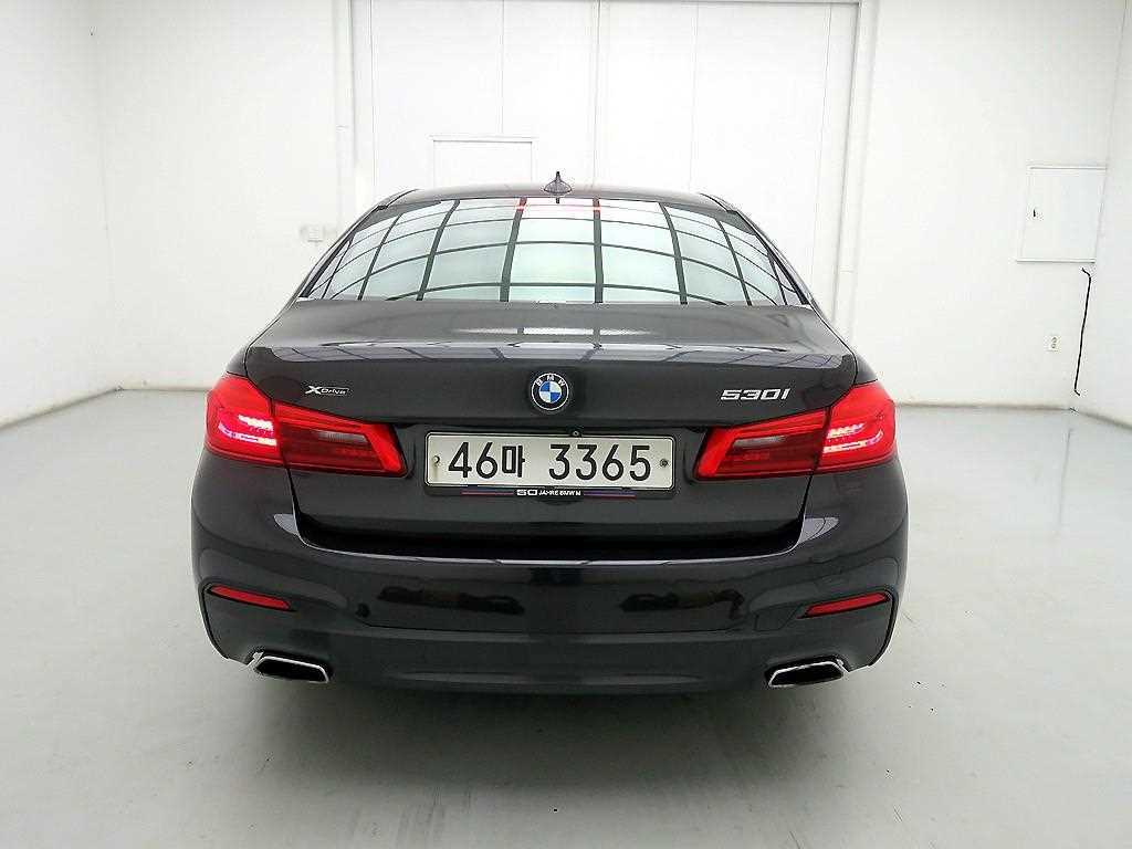 BMW 5 Series - Vista 3