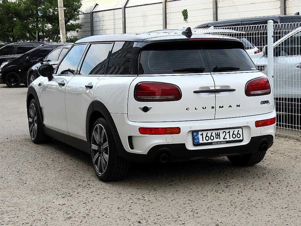 Mini Clubman - Vista 3