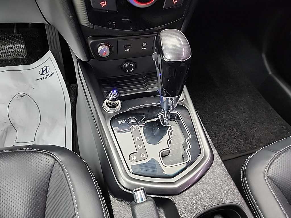 Ssangyong Tivoli - Vista 8
